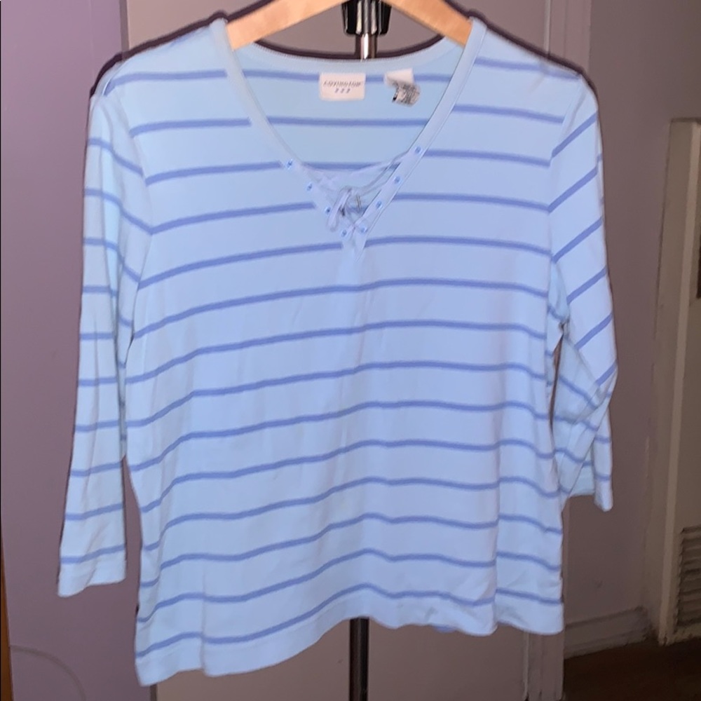 Covington Blue striped quarter striped top